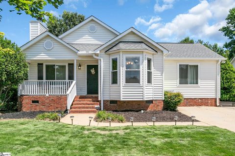 413 Fairdale Drive sold home in Dunwoody Oaks, Simpsonville, SC
