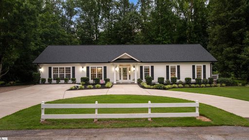 2 Lotus Court pending home in Stone Lake, Greenville, SC
