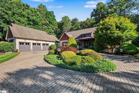 2554 Deep Gap Farm Road active home in Brights Creek, Mill Spring, NC