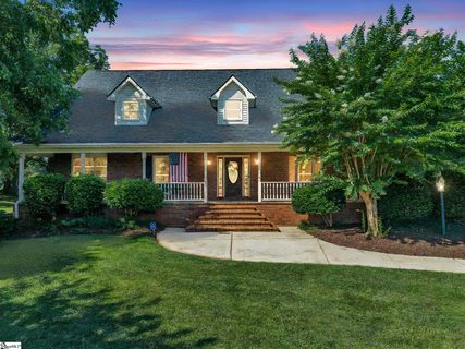 107 Rubiwood Circle active home in Mountain Meadow, Greer, SC