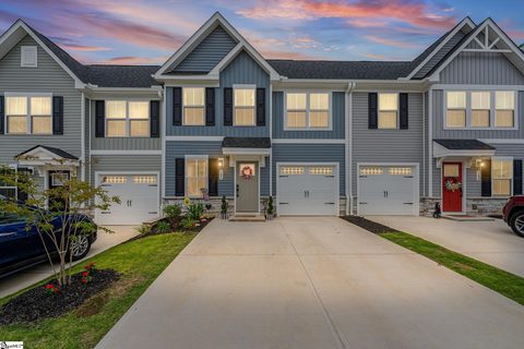186 Rhodell Lane active home in Arden Woods Villas, Greenville, SC
