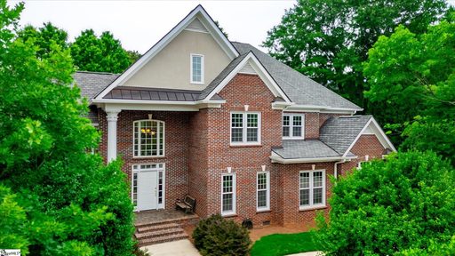 4 Fenwick Place active home in Barrington Park, Greer, SC