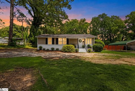 A home in Duncan Park