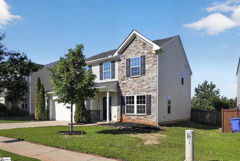 15 Granite Lane active home in The Heights, Greenville, SC