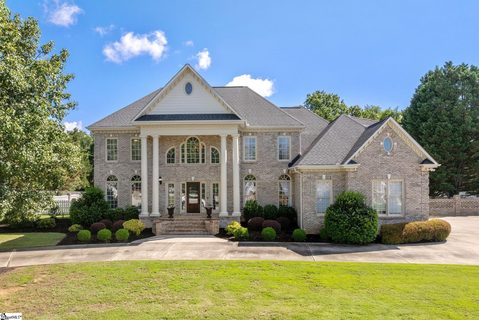 3 Charlestonplace Court active home in Charleston Place, Greenville, SC