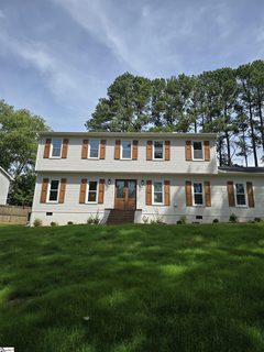 1 Brynhurst Circle pending home in Brookfield West, Greenville, SC