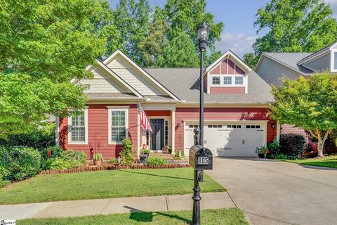 105 Castlemaine Drive