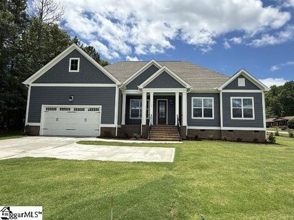 Previously sold for $722,755