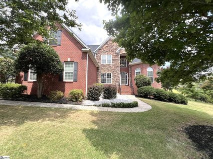 3 Garbor Court active home in Riverwood Farm, Greer, SC