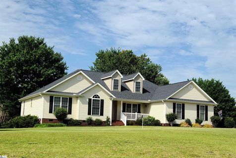 Previously sold for $407,000