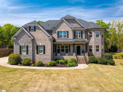 235 Tuxedo Lane sold home in Tuxedo Park, Greer, SC