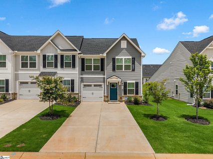 424 Leasowe Lane active home in Arden Woods Villas, Greenville, SC