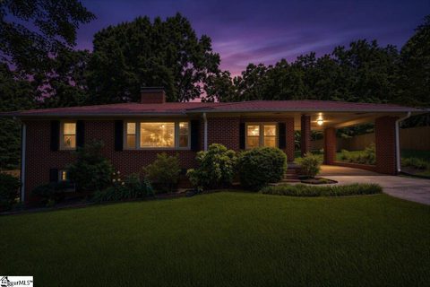 103 Autumn Drive