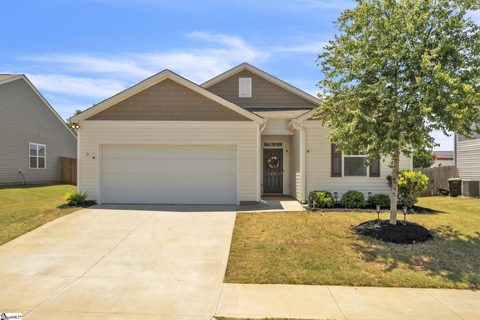17 Crestwood Pines Trail pending home in Bracken Woods, Piedmont, SC