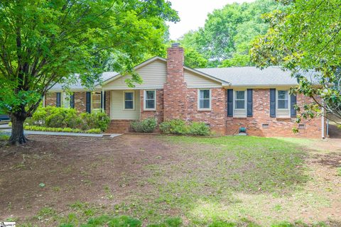 205 Southgate Circle active home in Southgate - Anderson County, Piedmont, SC