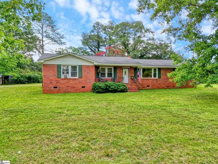 202 Saluda Drive sold home in Forest Acres, Piedmont, SC