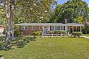 113 Forestdale Drive sold home in Taylors, SC