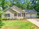 402 Hamilton Forest Drive sold home in Easley, SC