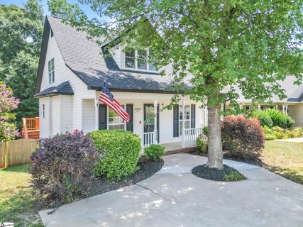230 Cool Water Court active home in Willow Brook, Boiling Springs, SC