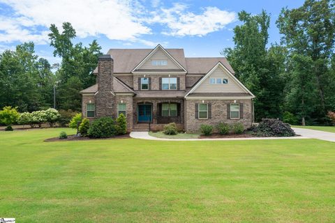 Previously sold for $942,500
