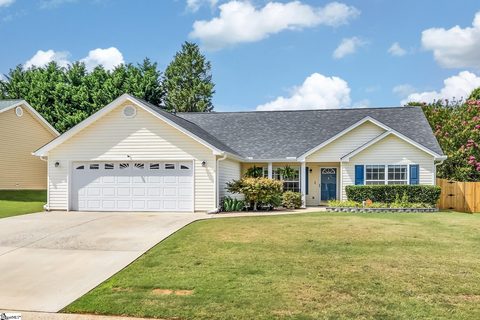 Homes in Pheasant Hill, Duncan