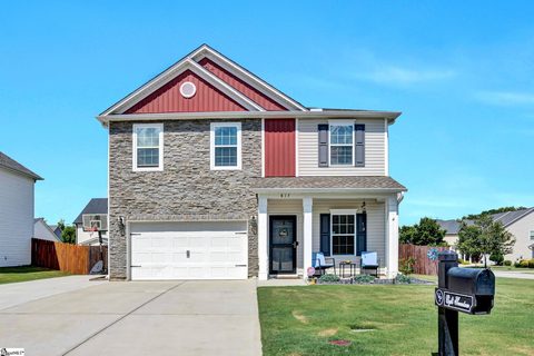 817 Camberwell Road active home in Victoria Park, Simpsonville, SC