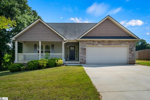 101 Hurst Avenue pending home in Sandy Springs Ridge, Anderson, SC