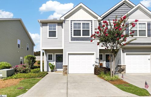 210 Button Willow Street pending home in The Townes At Eastside, Taylors, SC
