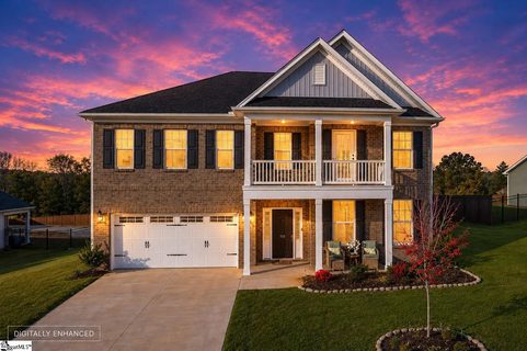 772 Oak Hill Lane active home in Breckenridge, Belton, SC