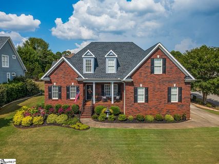 105 Bay Tree Court active home in Woodfin Ridge, Inman, SC