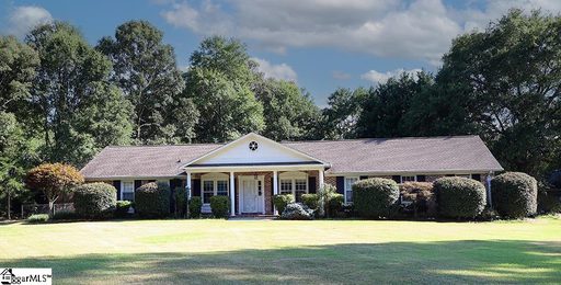 200 Pine Wood Drive active home in Pine Brook Forest, Greenville, SC