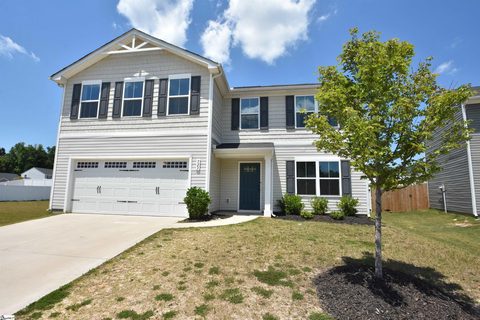 Homes in Cavins Farm, Woodruff