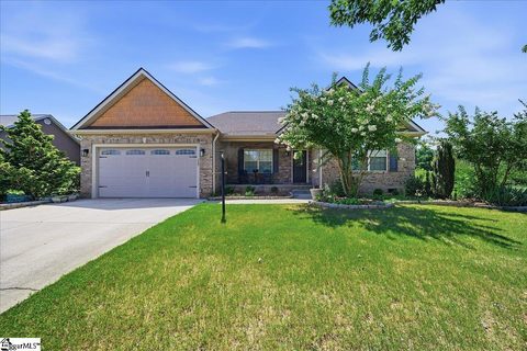Homes in Boulder Creek, Greer