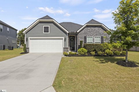Homes in Bridgewater, Simpsonville
