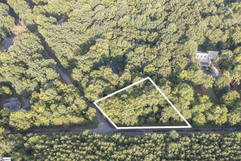 000 Circle Drive sold home in Shenandoah, Townville, SC
