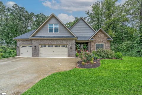 136 Siena Drive pending home in Tuscany, Anderson, SC