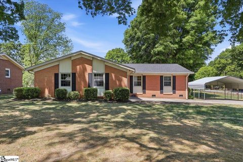 27 Cherrylane Drive active home in Farmington Acre, Greenville, SC
