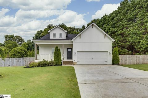 A home in Wyatt Acres