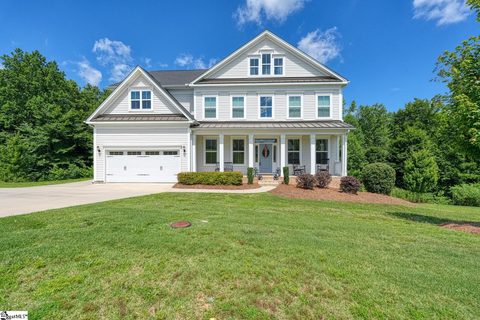 160 Scotts Bluff Drive active home in Coachman Plantation, Simpsonville, SC