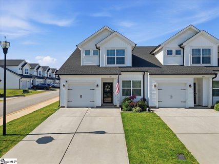 Homes in The Pines, Greer