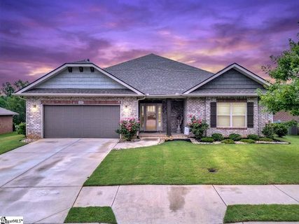 601 Flying Squirrel Way sold home in Hidden Lake Preserve, Greenville, SC