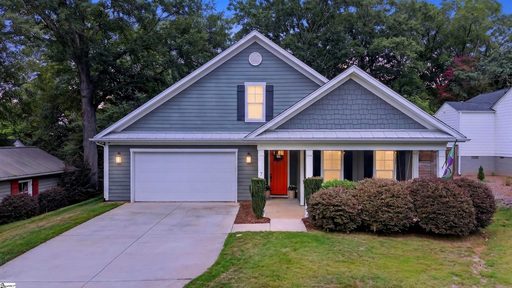 7 Tyler Street active home in Augusta Road, Greenville, SC