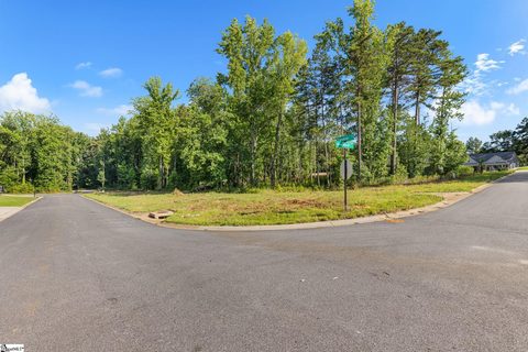 000 Wrenwood Court active lot in Wren Woods, Piedmont, SC