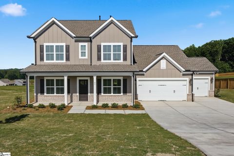 97 Boggs Road active home in Cherokee Knoll, Pelzer, SC