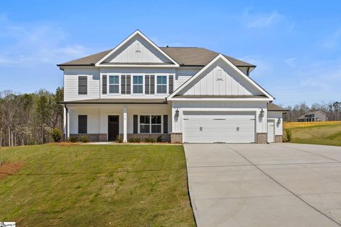 Homes in Cherokee Knoll, Williamston