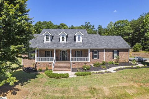 A home in Laurelwood