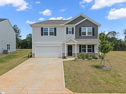 A home in Fairview Falls, Chesnee