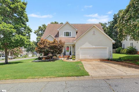 14 Birkdale Drive pending home in Sparrows Point, Simpsonville, SC