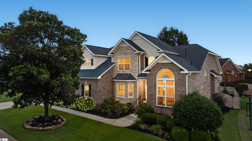 107 Gladstone Way pending home in Riverwood Farm, Greer, SC