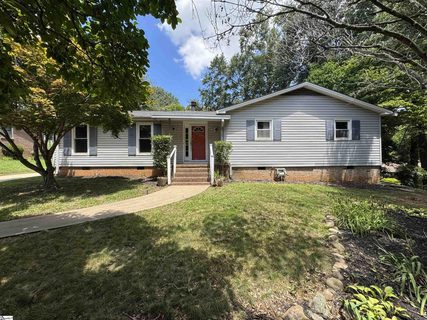 313 Poplar Lane pending home in Holly Springs, Mauldin, SC